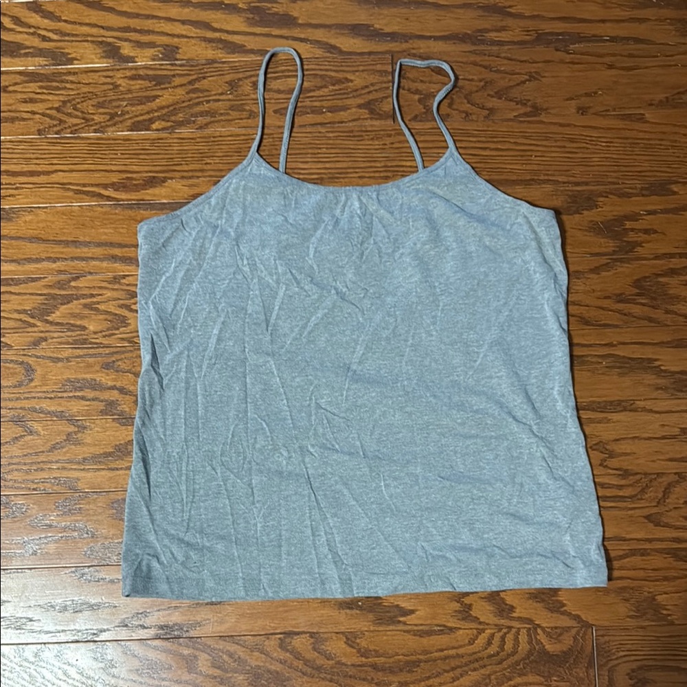 ⭐️Time and Tru Gray Fitted Sleeveless Camisole